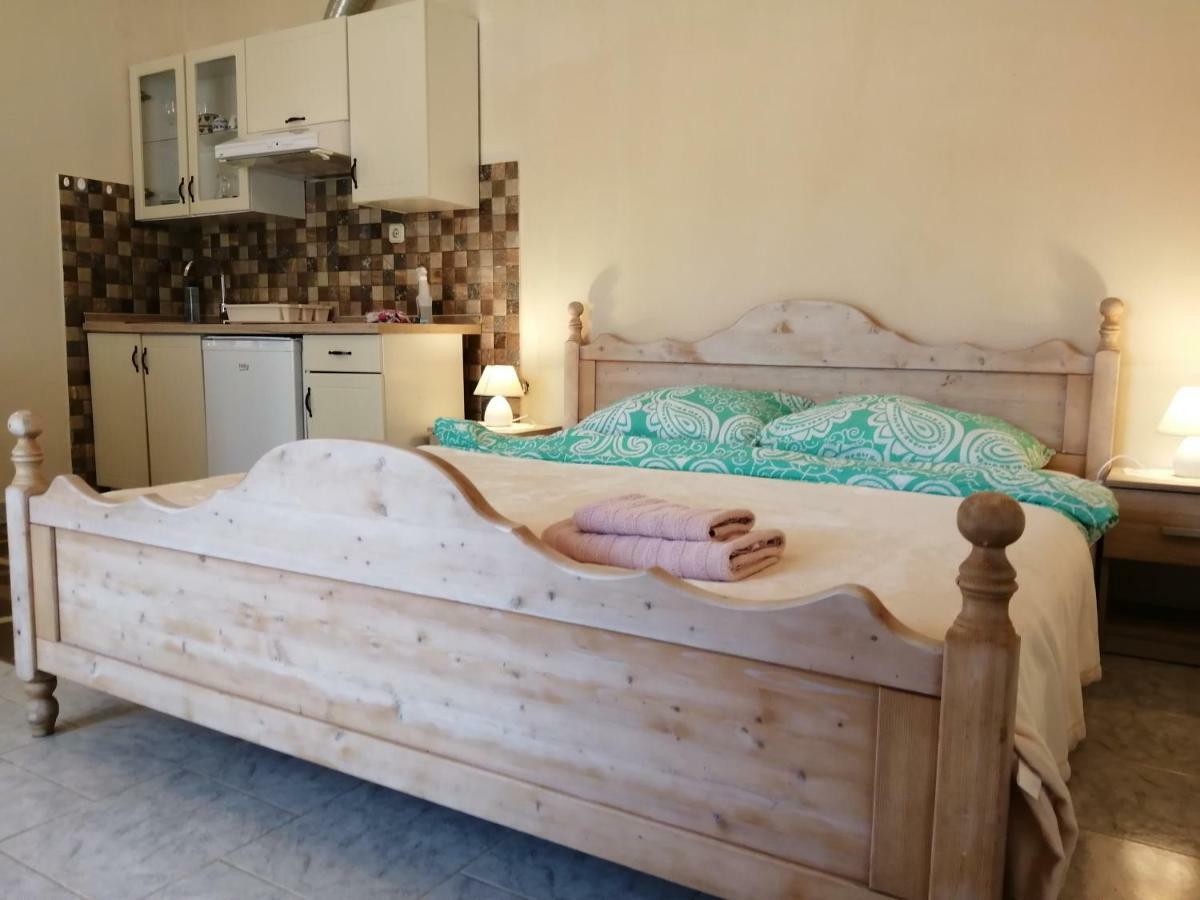 Vinka Apartament *